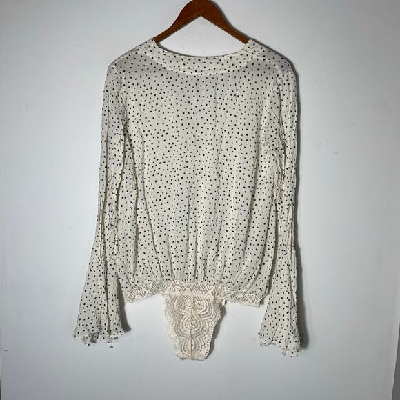 Womens Intimately Free People Makin' Waves Bodysuit White Size M EUC! - Picture 4 of 4